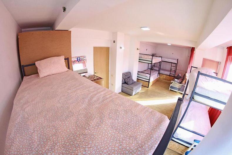 Golden Age Hostel أوهغيد المظهر الخارجي الصورة